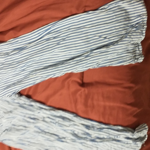 Blue stripes jumpsuit - Picture 2 of 5
